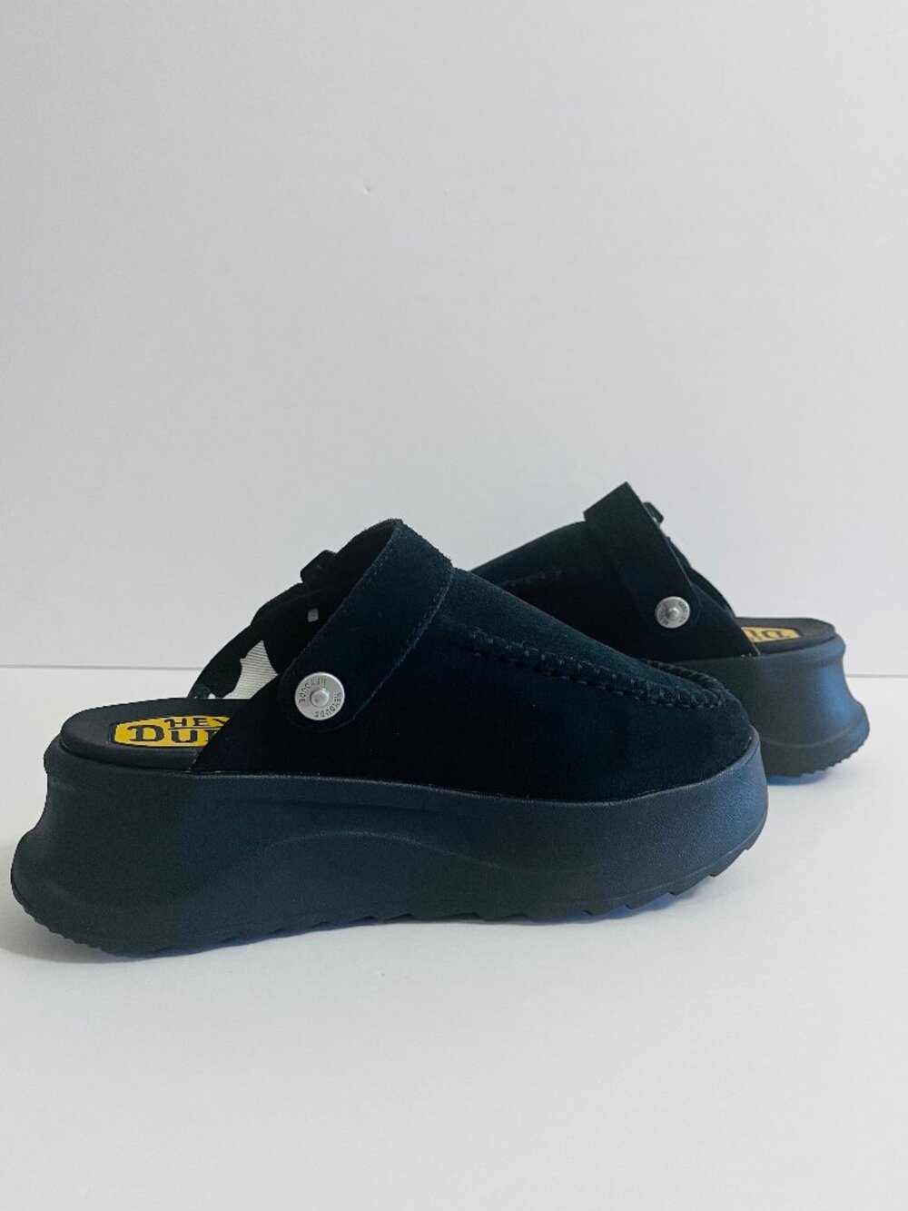 NEW! HEY DUDE Del Ray Clog Slip On Platform Comfort Mule Vegan Suede Black 6 - Picture 2 of 12